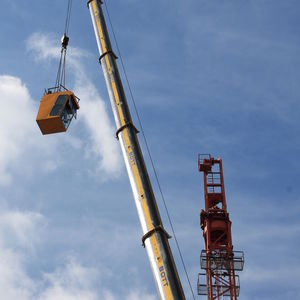 The crane was dismantled bit by bit…