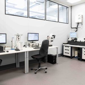 Let's continue with the tour: Our new calibration room offers many possibilities for testing, from DIATEST products to external measuring devices. More about this later...